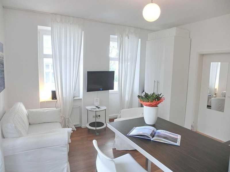 Ferienwohnungen in Bädervilla mit Ostseeblick Sassnitz Exterior foto