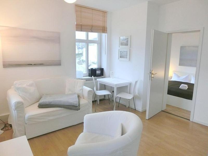 Ferienwohnungen in Bädervilla mit Ostseeblick Sassnitz Exterior foto